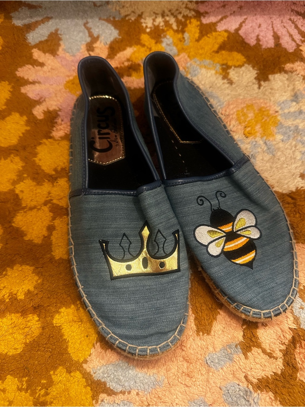 Circus by Sam Edelman Bee & Crown Espadrille Flats Denim Blue Sz 9.5 Embroidered - Picture 3 of 10